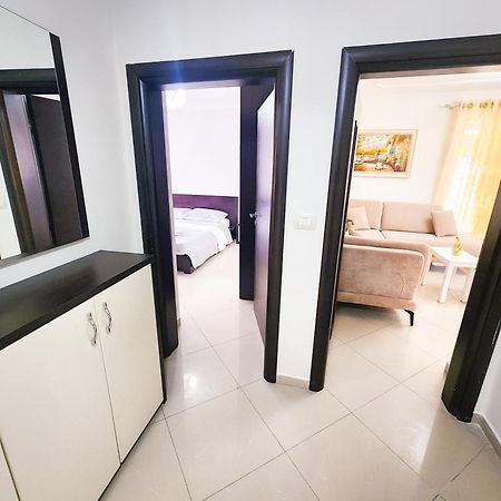 Apartment Sweet New Pazar Tirana Bagian luar foto